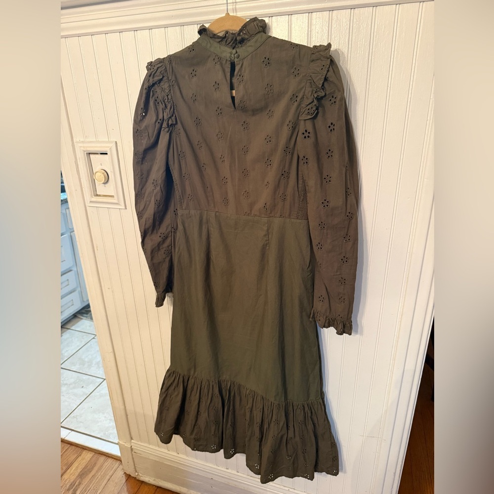 Hyacinth House Regina Ruffle Eyelet Cotton Midi Dress Small Olive Green - Picture 5 of 6